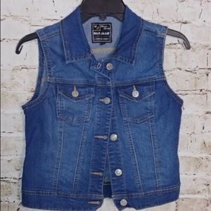 NWOT Jean Vest